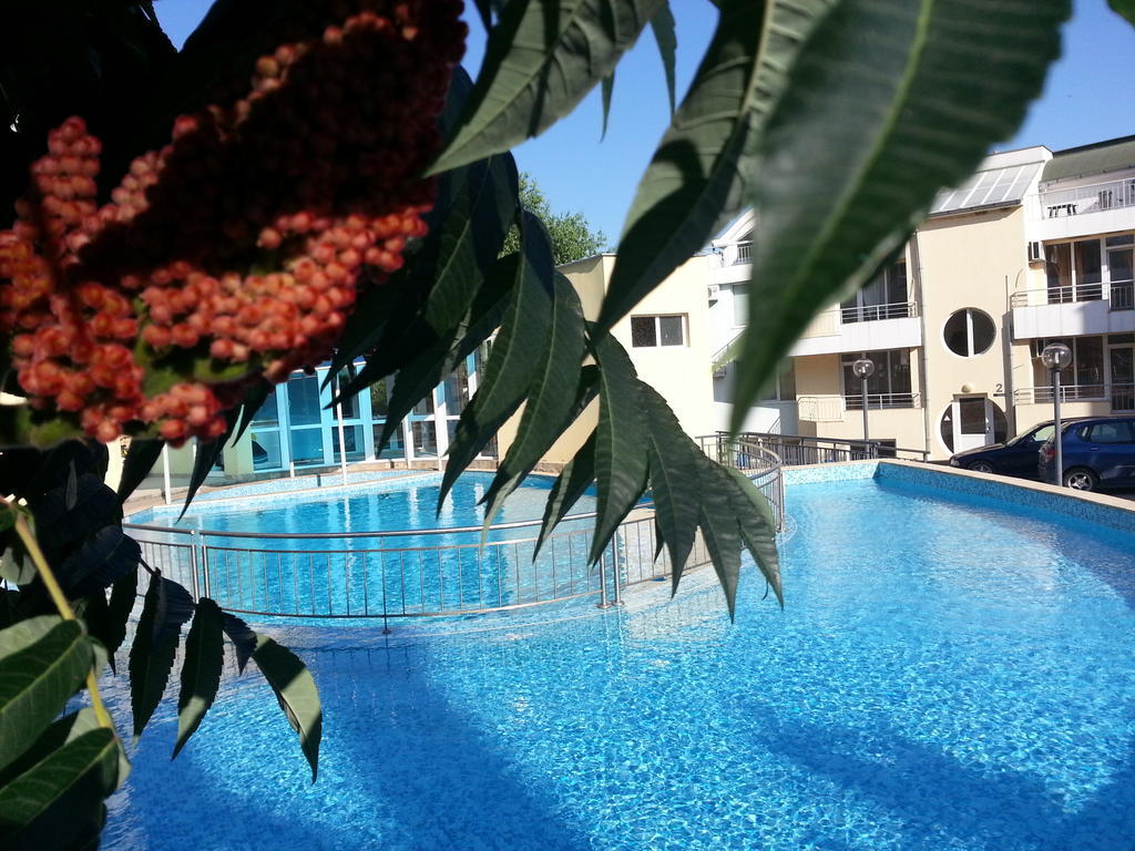 Menada Sunset Kosharitsa Apartments Ngoại thất bức ảnh