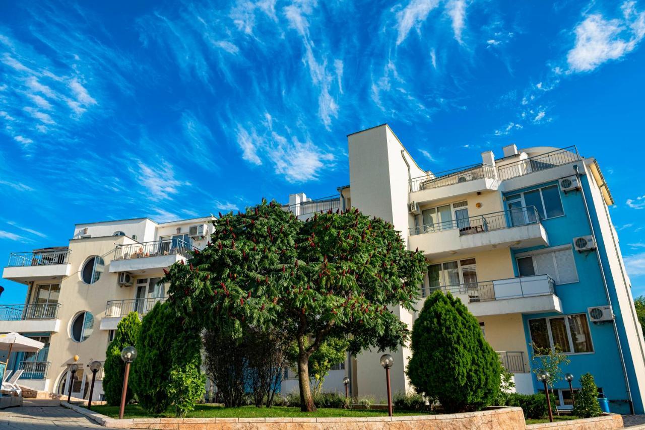 Menada Sunset Kosharitsa Apartments Ngoại thất bức ảnh