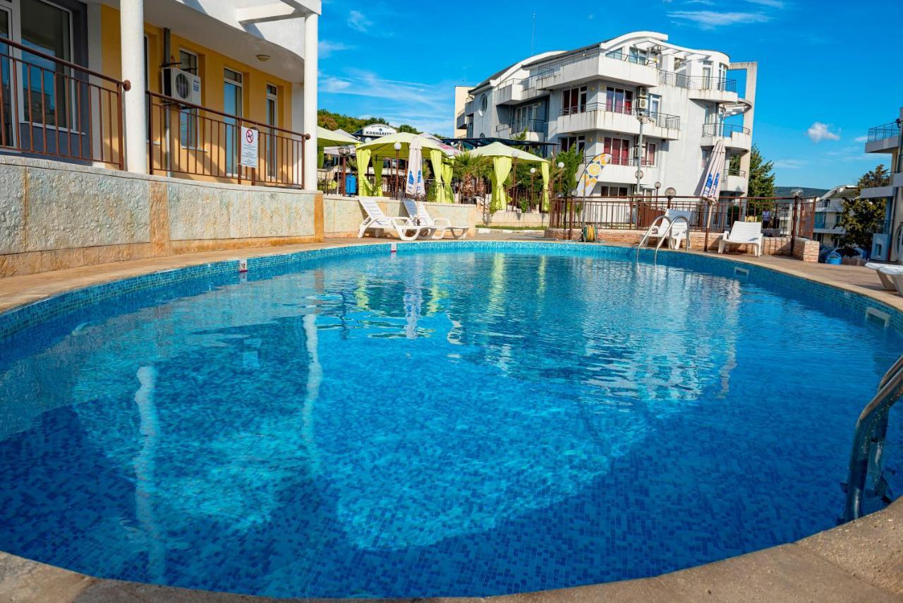 Menada Sunset Kosharitsa Apartments Ngoại thất bức ảnh