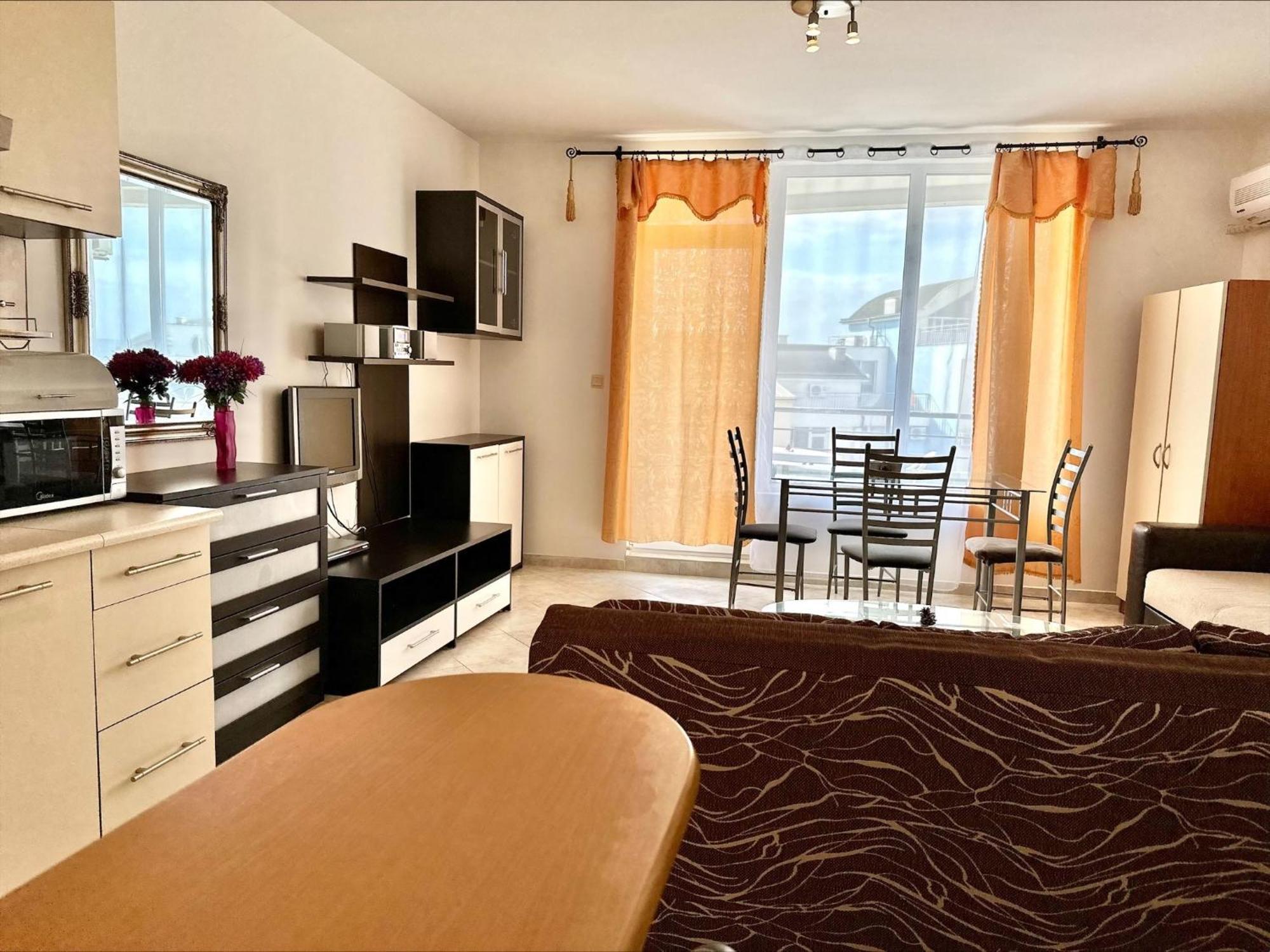 Menada Sunset Kosharitsa Apartments Ngoại thất bức ảnh